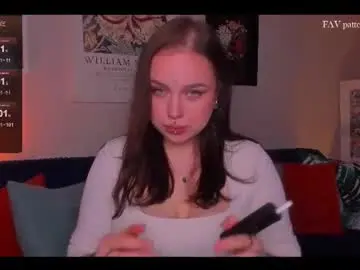 Chaturbate Live Sex Cam of varvaraola