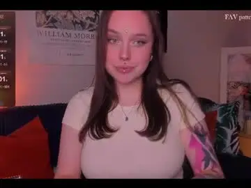Chaturbate Live Sex Cam of varvaraola