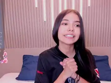 Chaturbate Live Porn of emma_doll7