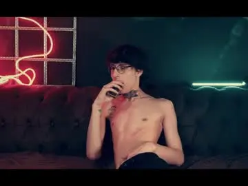 Chaturbate Adult Webcams of hotdogswaitingaports