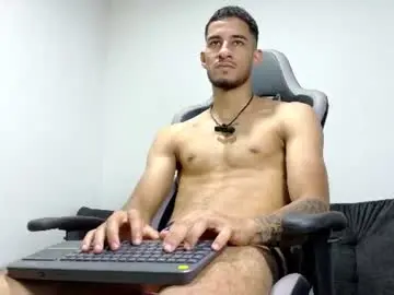 Chaturbate Live Sex Cam of jakemonroe1