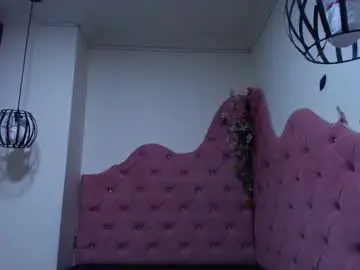 Chaturbate Live Sex of kittypeach_