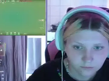 Chaturbate Free Porn Cam of mura_muur
