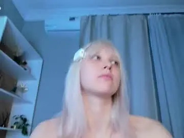 Chaturbate Free Porn Cam of summer_lilac