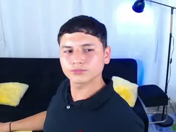 Chaturbate Nude Webcam of estebancum18