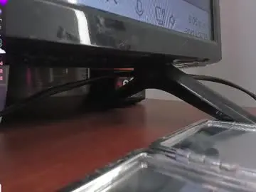 Chaturbate Best live sex cam show of evelynhoward23