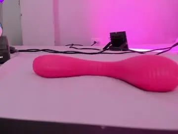 Chaturbate Nude Webcam of evelynhoward23