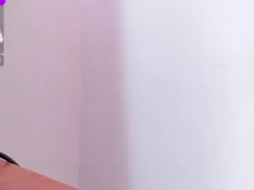 Chaturbate Free Live Porn of evelynhoward23