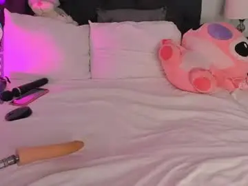 Chaturbate Best live sex cam show of evelynhoward23