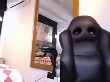 Chaturbate Watch Live Sex Cams of iniyalaboni