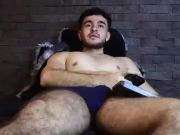 Chaturbate Live Sex Cam of martin_colleman