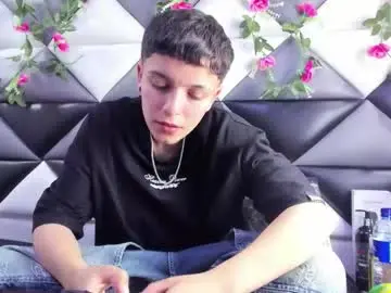 Chaturbate Sex Cam of megan_thompsonn_