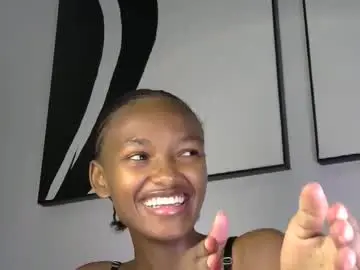 Chaturbate Live Sex Cam of pretty_queennie