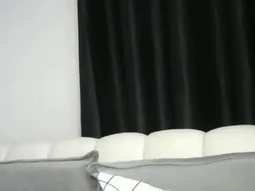 Chaturbate Sex Cam of pretty_queennie