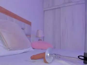 Chaturbate Nude Webcam of _natasha18_