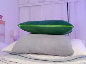 Chaturbate Live Sex of _natasha18_