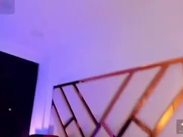 Chaturbate Watch Live Sex Cams of aron_cruz12