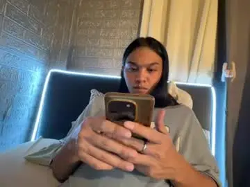 Chaturbate Live Porn of tina_allure