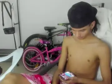 Chaturbate Live Sex of white_master444
