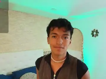 Chaturbate Live Sex of alex_santoss