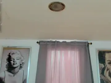 Chaturbate Free Live Porn of beautyari_