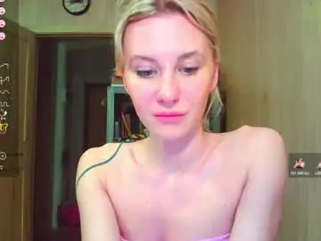 Chaturbate Live Sex Cam of caramel_pie_