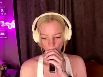 Chaturbate Free Live Porn of cristinekondo