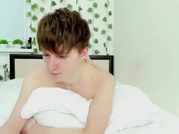 Chaturbate Nude Webcam of ithan_red