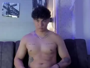 Chaturbate Free Live Porn of liam_percy7