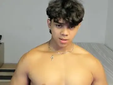 Chaturbate Live Porn of noah_prada14