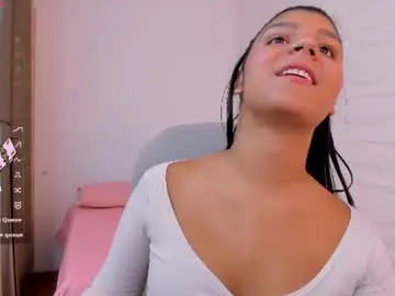 Chaturbate Free Porn Cam of paulinabelle