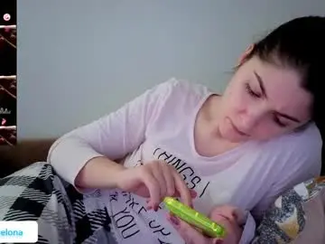 Chaturbate Live Sex Cam of _just_a_simple_girl