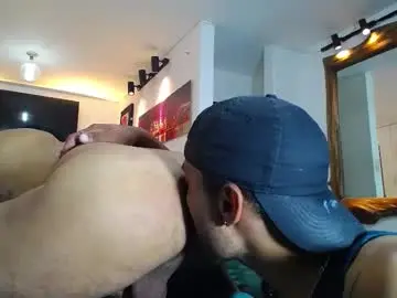 Chaturbate Live Porn of benz_boys