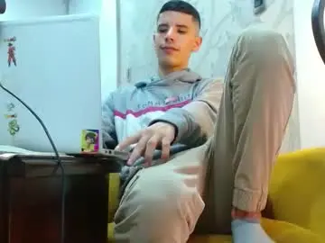 Chaturbate Live Sex of delglo