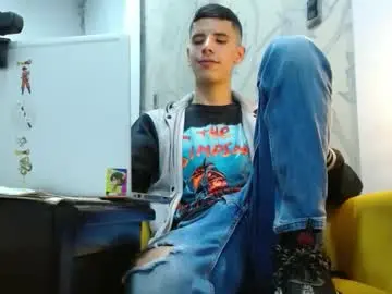 Chaturbate Live Sex of delglo