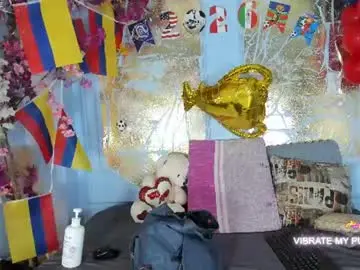 Chaturbate Best live sex cam show of melaniecooperr
