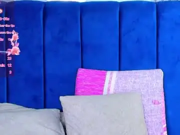 Chaturbate Best live sex cam show of melaniecooperr