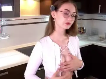 Chaturbate Free Porn Cam of morning__glow