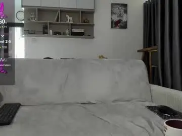 Chaturbate Live Porn of silverfoxxxxy