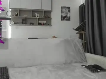 Chaturbate Adult Video Chat of silverfoxxxxy