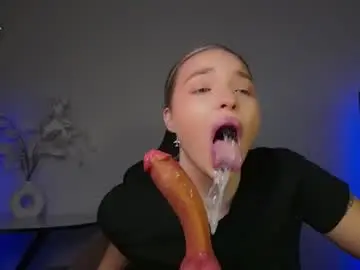 Chaturbate Live Sex of viollasinzz