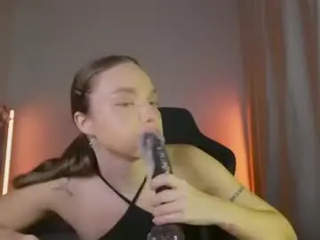 Chaturbate Nude Webcam of viollasinzz