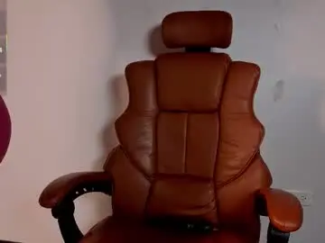 Chaturbate Nude Webcam of aron_steel04