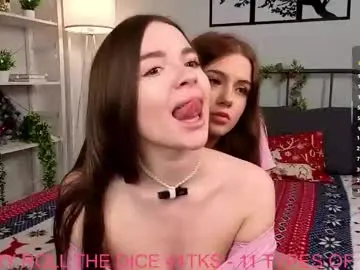 Chaturbate Watch Live Sex Cams of cloverfarewell