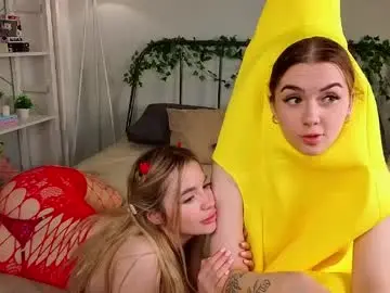 Chaturbate Live Sex of cloverfarewell