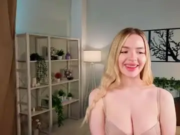 Chaturbate Sex Chat of cloverfarewell