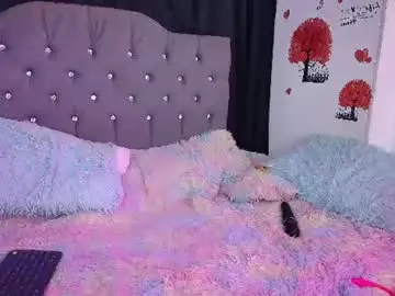 Chaturbate Live Sex Cam of electra_queen1