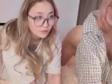 Chaturbate Best live sex cam show of lee_sky
