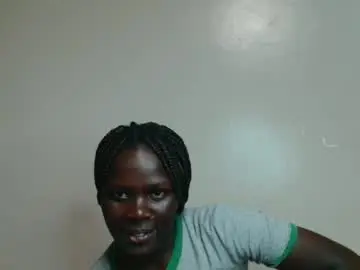 Chaturbate Live Sex Cam of milla_nova