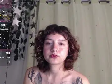 Chaturbate Sex Cam of violet_bluee